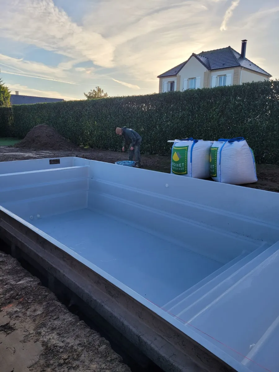 Photo de l'article Aqualoma Piscines & Spas | 🏊
